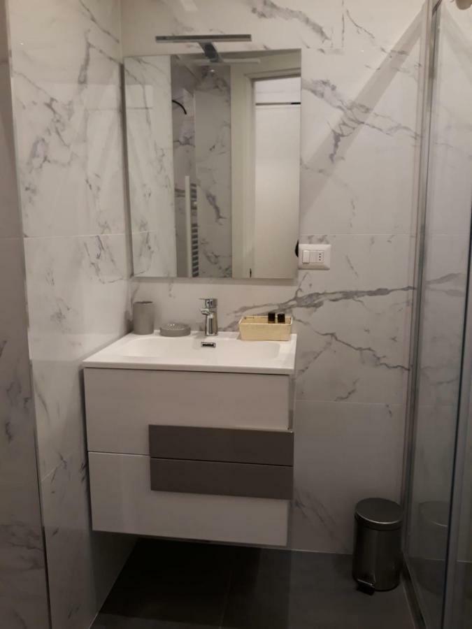 Appartamento Con Vista Milan Exterior photo